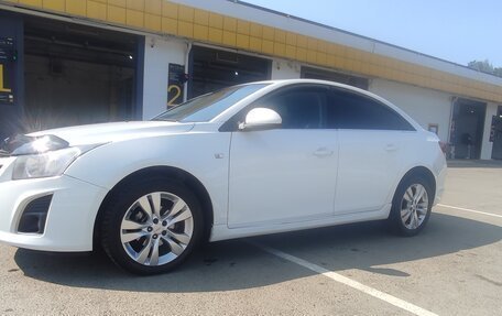 Chevrolet Cruze II, 2013 год, 847 000 рублей, 3 фотография