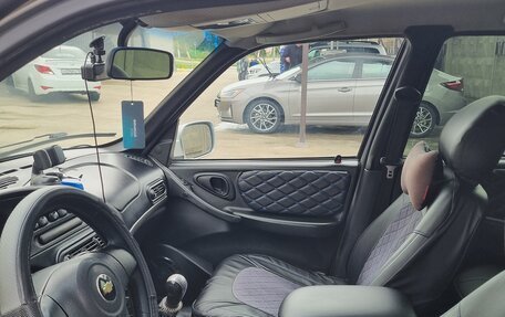 Chevrolet Niva I рестайлинг, 2011 год, 670 000 рублей, 17 фотография