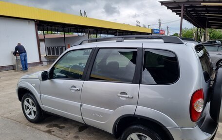 Chevrolet Niva I рестайлинг, 2011 год, 670 000 рублей, 9 фотография