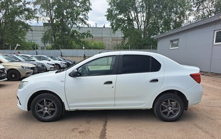 Renault Logan II, 2018 год, 499 000 рублей, 10 фотография