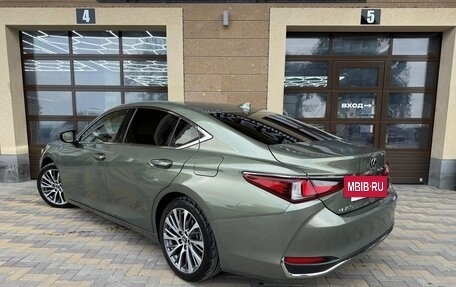 Lexus ES VII, 2019 год, 4 950 000 рублей, 9 фотография