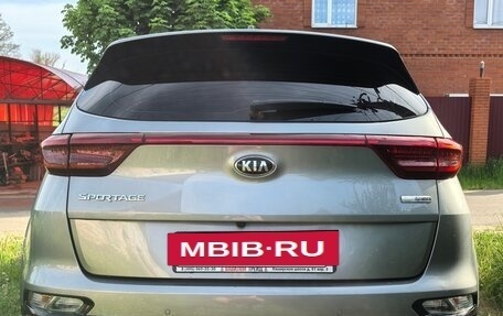 KIA Sportage IV рестайлинг, 2019 год, 2 399 000 рублей, 3 фотография