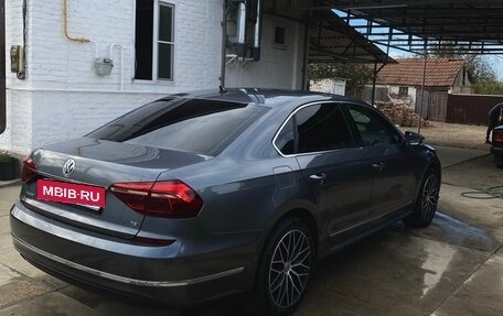 Volkswagen Passat B8 рестайлинг, 2017 год, 1 825 000 рублей, 3 фотография