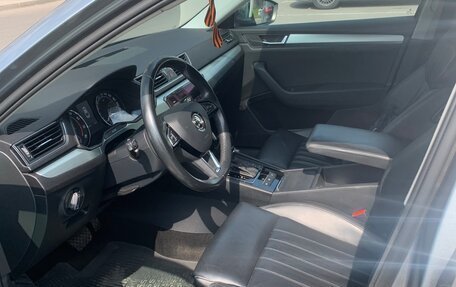 Skoda Superb III рестайлинг, 2018 год, 2 300 000 рублей, 8 фотография