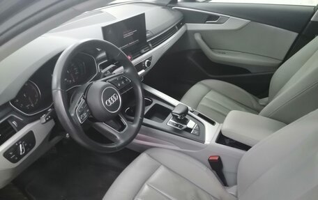 Audi A4, 2021 год, 4 200 000 рублей, 10 фотография