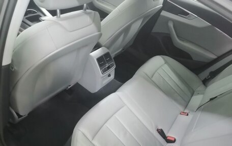 Audi A4, 2021 год, 4 200 000 рублей, 9 фотография