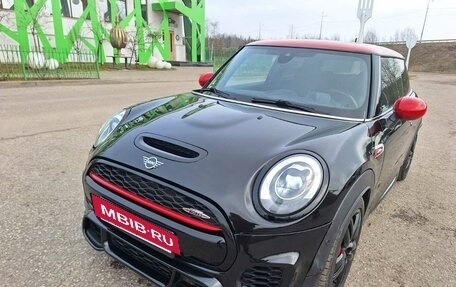 MINI Hatch, 2017 год, 2 050 000 рублей, 21 фотография
