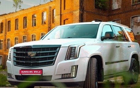 Cadillac Escalade IV, 2016 год, 4 850 000 рублей, 5 фотография