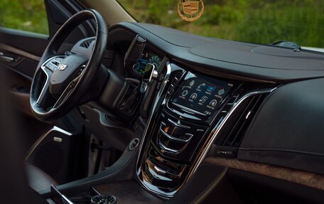 Cadillac Escalade IV, 2016 год, 4 850 000 рублей, 27 фотография
