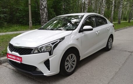 KIA Rio IV, 2022 год, 1 500 000 рублей, 3 фотография