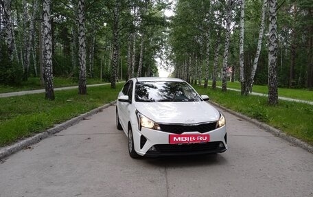KIA Rio IV, 2022 год, 1 500 000 рублей, 4 фотография