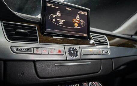Audi A8, 2016 год, 4 750 000 рублей, 16 фотография