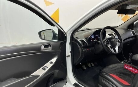 Hyundai Solaris II рестайлинг, 2016 год, 825 000 рублей, 21 фотография