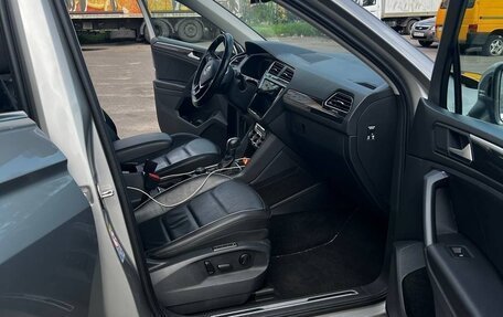 Volkswagen Tiguan II, 2019 год, 3 000 000 рублей, 16 фотография