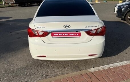 Hyundai Sonata VI, 2010 год, 1 200 000 рублей, 2 фотография
