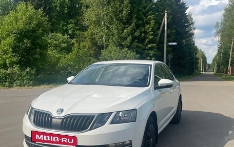 Skoda Octavia, 2017 год, 1 450 000 рублей, 3 фотография