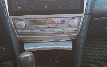 Toyota Camry, 2009 год, 1 150 000 рублей, 9 фотография