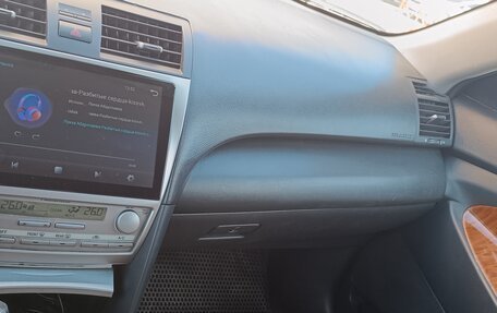 Toyota Camry, 2009 год, 1 150 000 рублей, 10 фотография