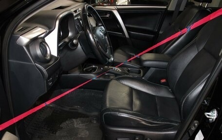 Toyota RAV4, 2017 год, 2 445 000 рублей, 11 фотография