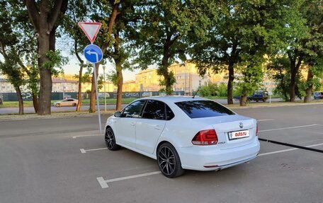 Volkswagen Polo VI (EU Market), 2016 год, 850 000 рублей, 4 фотография