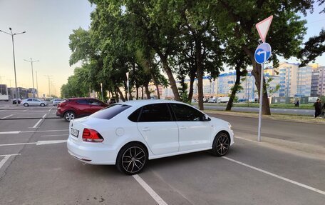 Volkswagen Polo VI (EU Market), 2016 год, 850 000 рублей, 6 фотография