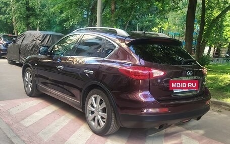 Infiniti QX50 I рестайлинг, 2014 год, 1 830 000 рублей, 4 фотография