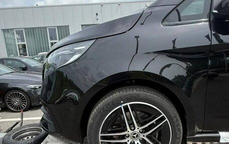Mercedes-Benz V-Класс, 2025 год, 14 100 000 рублей, 4 фотография