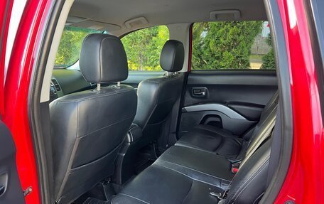 Mitsubishi Outlander III рестайлинг 3, 2007 год, 760 000 рублей, 13 фотография