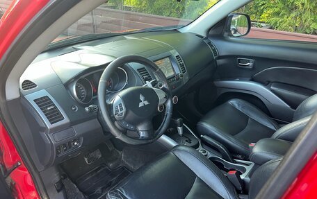 Mitsubishi Outlander III рестайлинг 3, 2007 год, 760 000 рублей, 7 фотография