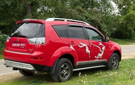 Mitsubishi Outlander III рестайлинг 3, 2007 год, 760 000 рублей, 4 фотография