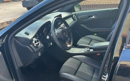 Mercedes-Benz GLA, 2019 год, 2 500 000 рублей, 7 фотография