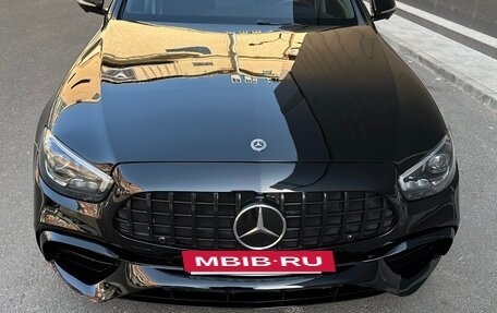 Mercedes-Benz E-Класс, 2019 год, 4 200 000 рублей, 2 фотография
