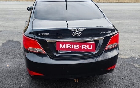 Hyundai Solaris II рестайлинг, 2015 год, 1 100 000 рублей, 3 фотография