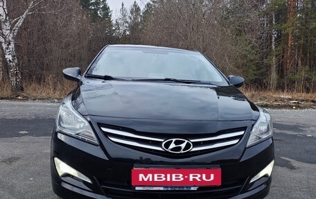 Hyundai Solaris II рестайлинг, 2015 год, 1 100 000 рублей, 7 фотография