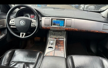 Jaguar XF I рестайлинг, 2008 год, 750 000 рублей, 31 фотография