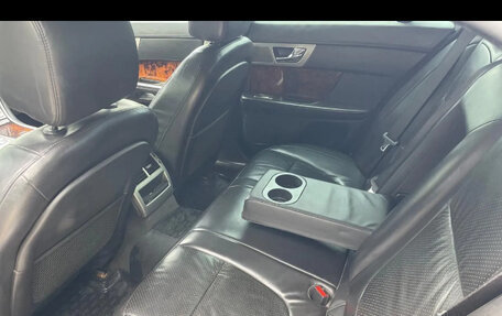 Jaguar XF I рестайлинг, 2008 год, 750 000 рублей, 34 фотография