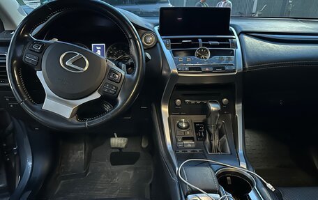 Lexus NX I, 2017 год, 3 250 000 рублей, 14 фотография