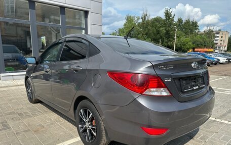Hyundai Solaris II рестайлинг, 2012 год, 570 000 рублей, 21 фотография