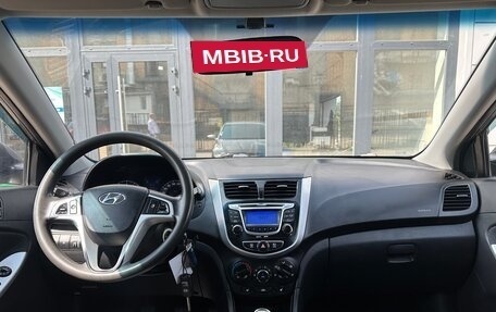 Hyundai Solaris II рестайлинг, 2012 год, 570 000 рублей, 14 фотография
