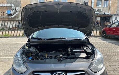 Hyundai Solaris II рестайлинг, 2012 год, 570 000 рублей, 29 фотография