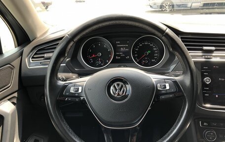 Volkswagen Tiguan II, 2020 год, 2 660 000 рублей, 12 фотография