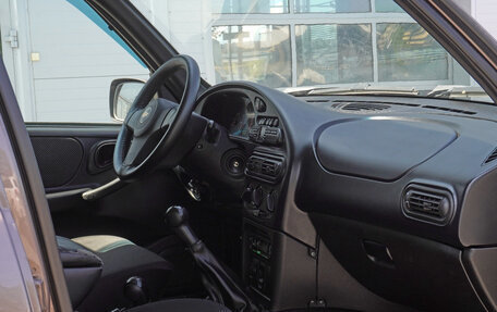 Chevrolet Niva I рестайлинг, 2016 год, 677 000 рублей, 18 фотография
