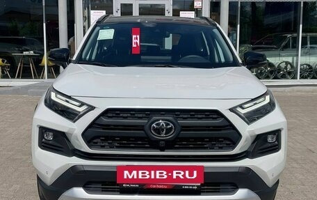 Toyota RAV4, 2024 год, 3 680 000 рублей, 3 фотография