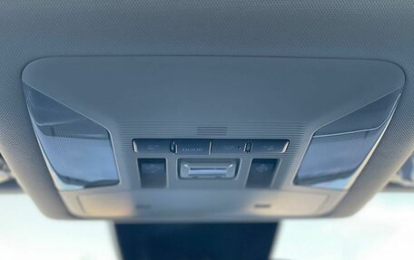 Toyota RAV4, 2024 год, 3 680 000 рублей, 17 фотография
