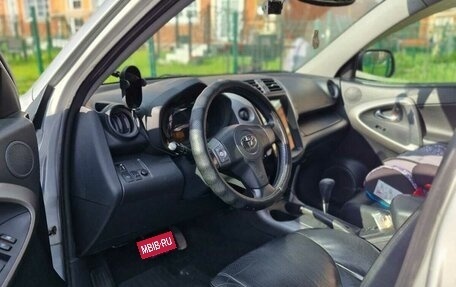 Toyota RAV4, 2005 год, 1 250 000 рублей, 6 фотография