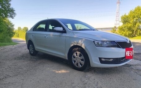 Skoda Rapid I, 2018 год, 970 000 рублей, 5 фотография