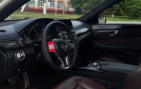 Mercedes-Benz E-Класс, 2012 год, 2 300 000 рублей, 11 фотография