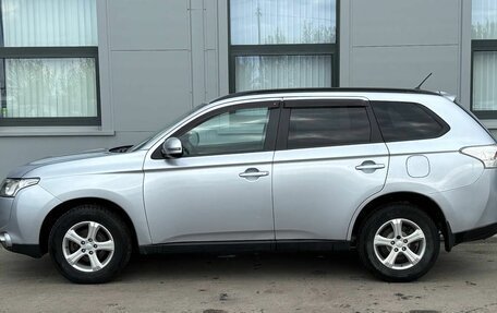 Mitsubishi Outlander III рестайлинг 3, 2012 год, 1 254 216 рублей, 8 фотография