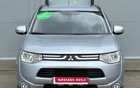 Mitsubishi Outlander III рестайлинг 3, 2012 год, 1 254 216 рублей, 2 фотография