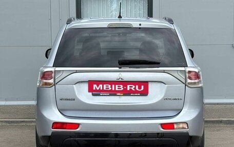 Mitsubishi Outlander III рестайлинг 3, 2012 год, 1 254 216 рублей, 6 фотография
